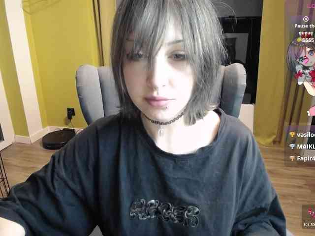 RezeBomb webcam