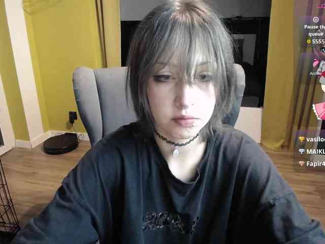 RezeBomb webcam