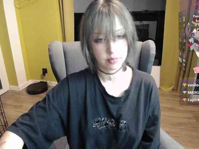 RezeBomb webcam
