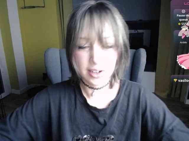 RezeBomb webcam