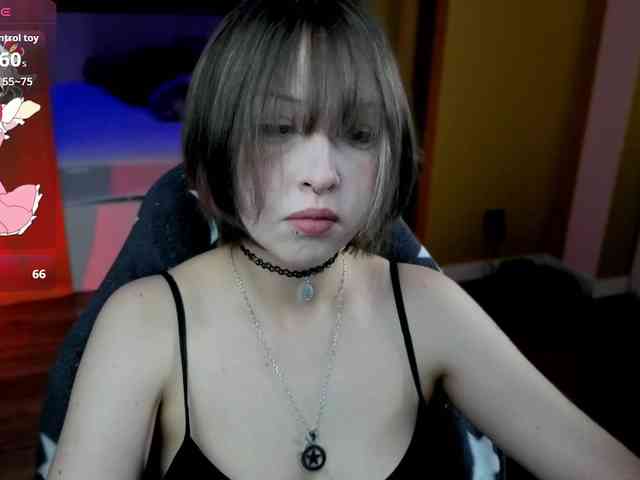 RezeBomb webcam