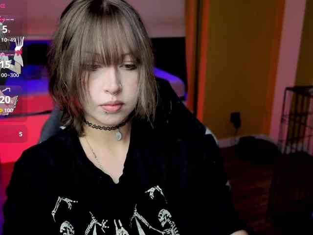 RezeBomb webcam