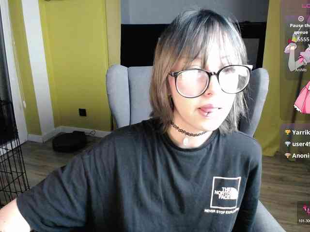 RezeBomb webcam