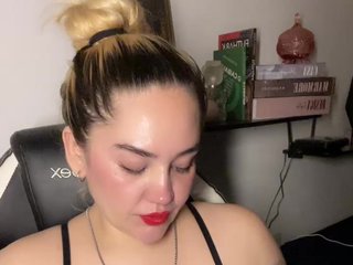 Sasha_Wicket Porn Show