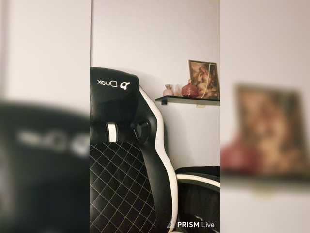 ImSashaSky, 25 y/o - Live Cam on BongaCams