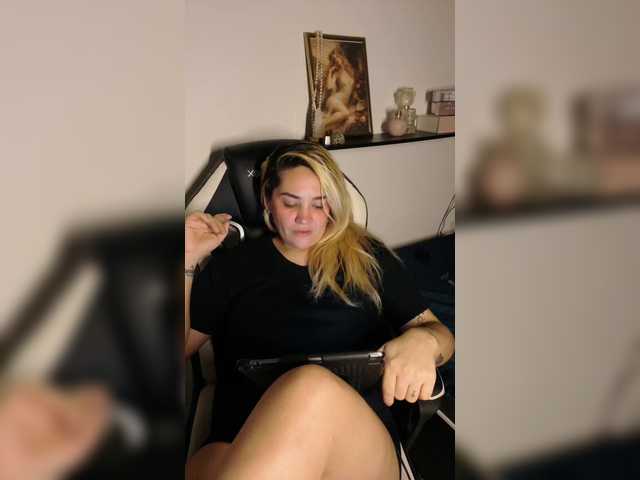 ImSashaSky live cam on BongaCams