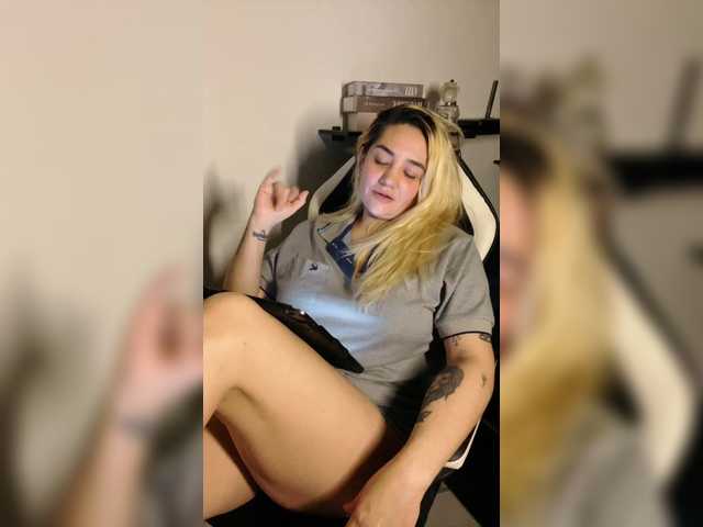 ImSashaSky live cam on BongaCams