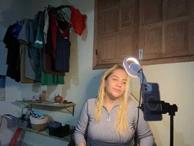 ImSashaSky live cam on BongaCams