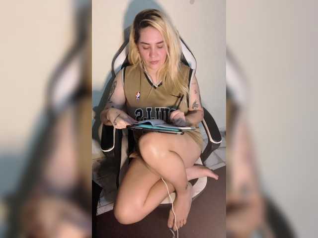 ImSashaSky live cam on BongaCams