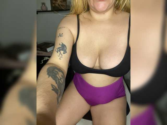 ImSashaSky live cam on BongaCams