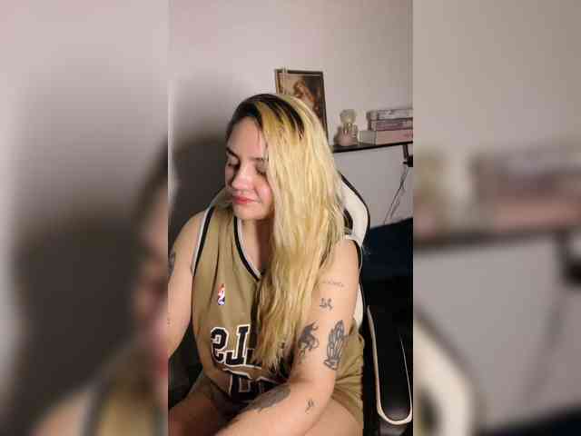 Modelo: Sasha_Wicket