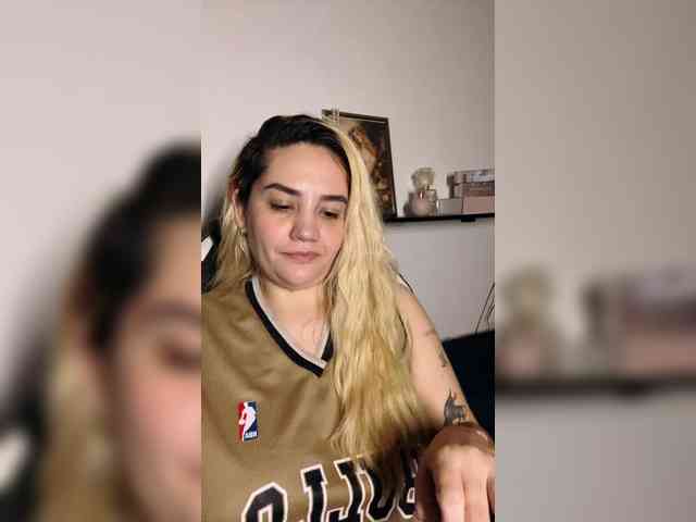 Modelo: Sasha_Wicket