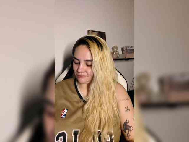 Modelo: Sasha_Wicket