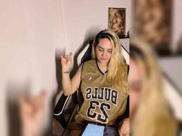 Modelo: Sasha_Wicket
