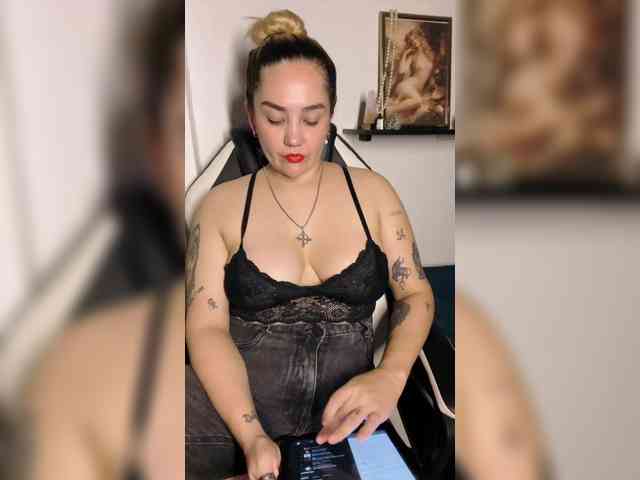 Modelo: Sasha_Wicket