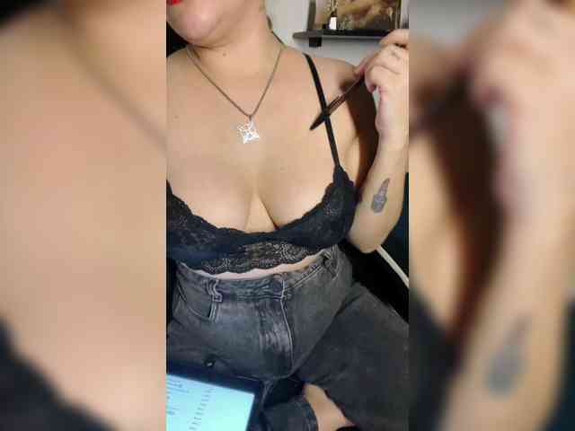 Modelo: Sasha_Wicket