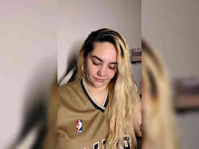 Modelo: Sasha_Wicket