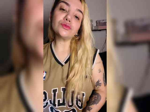 Modelo: Sasha_Wicket
