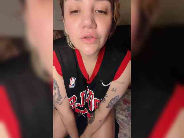 Sasha_Sky webcam