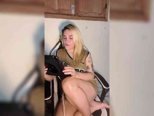 Modelo: Sasha_Sky
