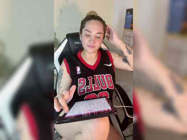 Modelo: Sasha_Sky