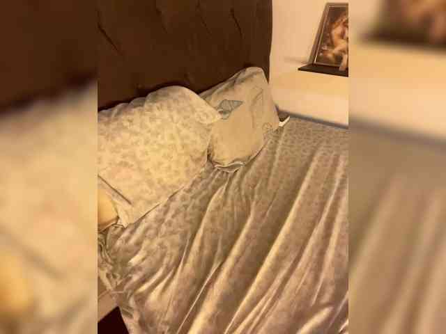 Sasha_Sky webcam