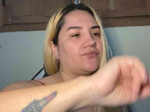 Modelo: Sasha_Sky