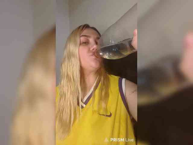 Modelo: Sasha_Sky
