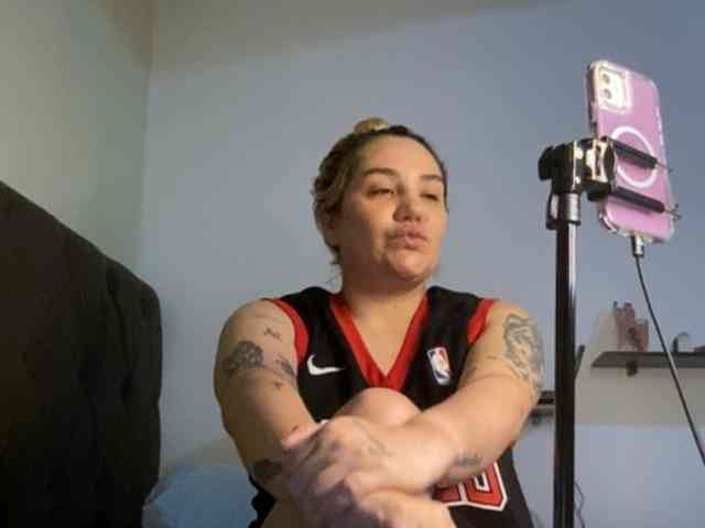 Sasha_Sky webcam