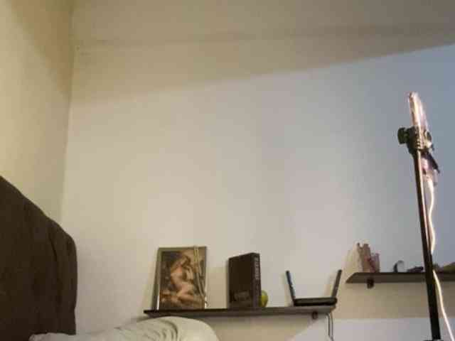Modelo: Sasha_Sky