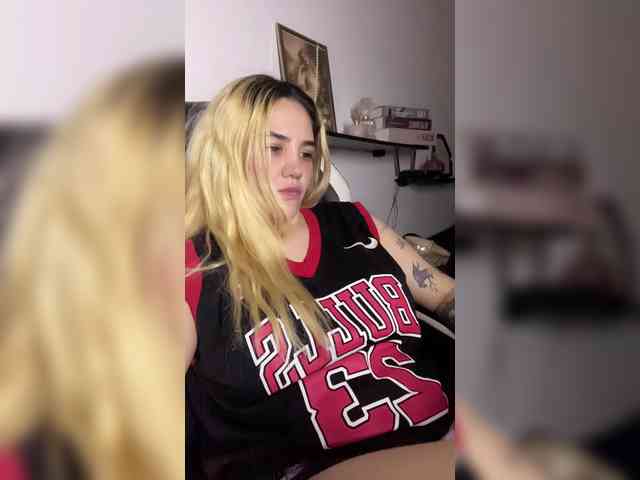 Modelo: Sasha_Wicket