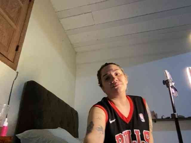 Sasha_Sky webcam