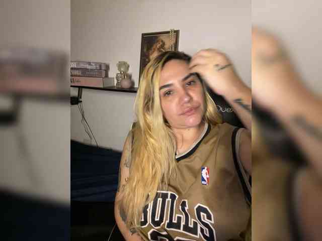 Modelo: Sasha_Wicket