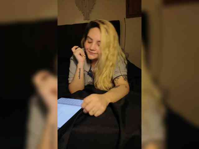 Modelo: Sasha_Wicket