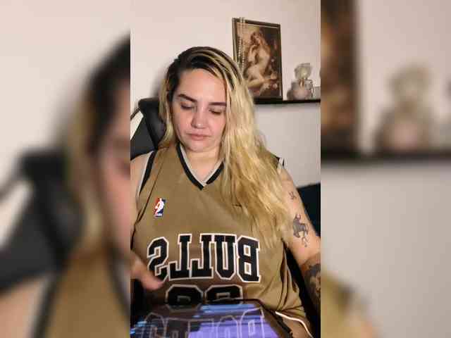 Modelo: Sasha_Wicket