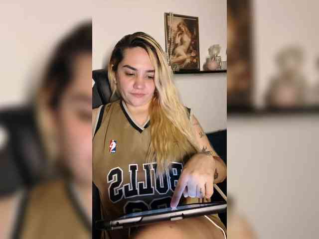 Modelo: Sasha_Wicket