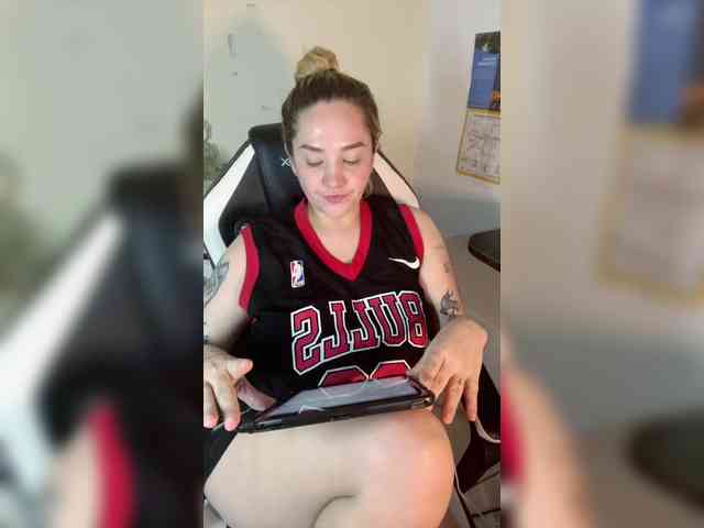 Modelo: Sasha_Sky