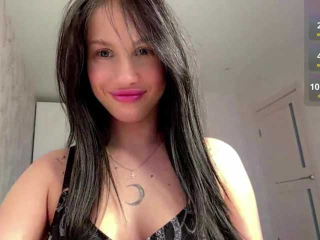 SofiaWillett live cam on BongaCams