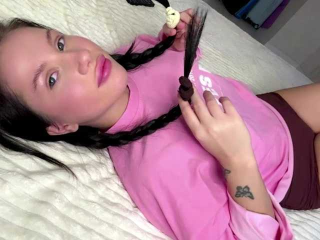 SofiaWillett live cam on BongaCams