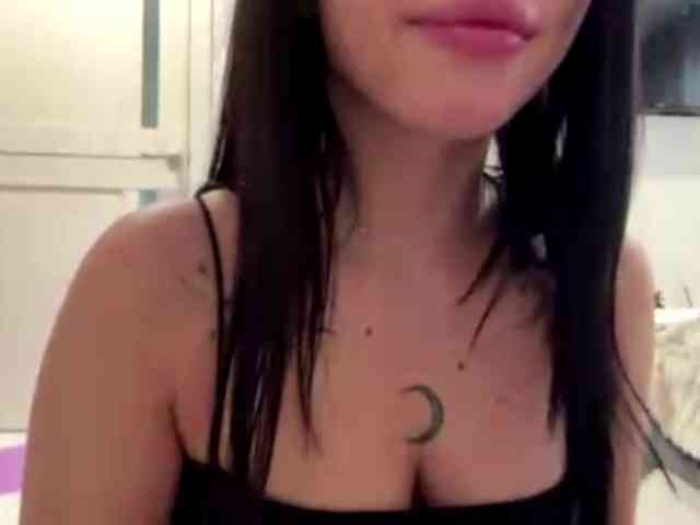 SofiaWillett webcam