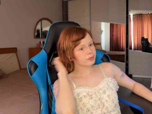 SusanLush webcam