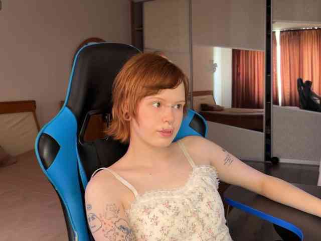 SusanLush webcam