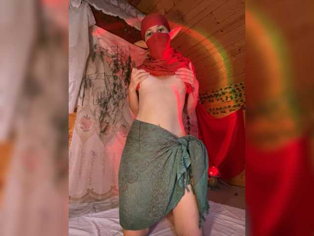 AyraMoon live cam on BongaCams
