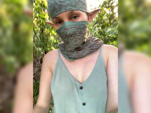 AyraMoon live webcam show