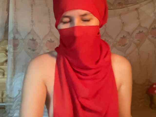 AyraMoon webcam