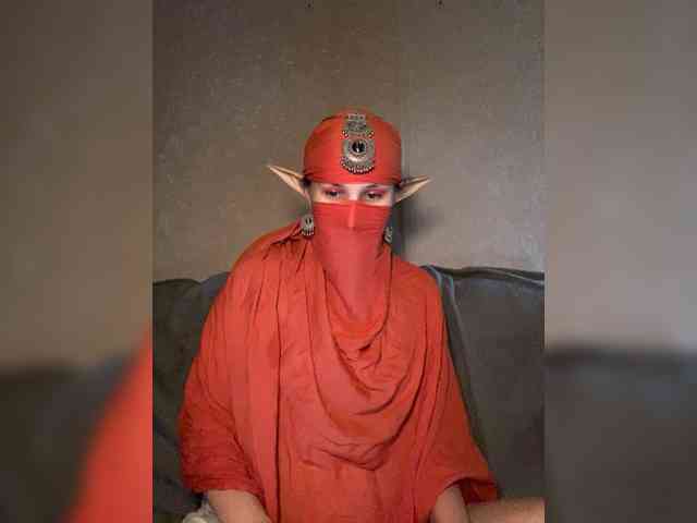 AyraMoon webcam