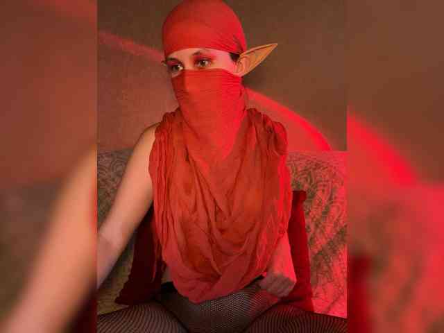 AyraMoon Sex Cam Show