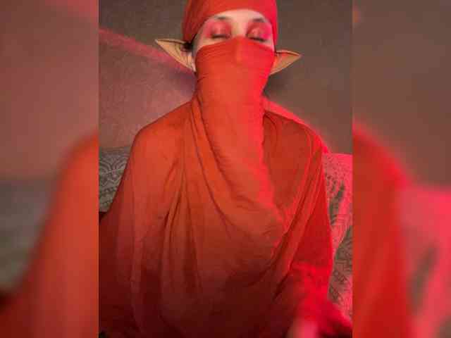 AyraMoon webcam