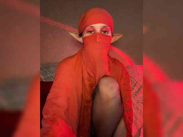 AyraMoon Sex Cam Show