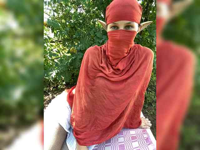 AyraMoon webcam
